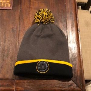 Bruins Knitted Winter Hat